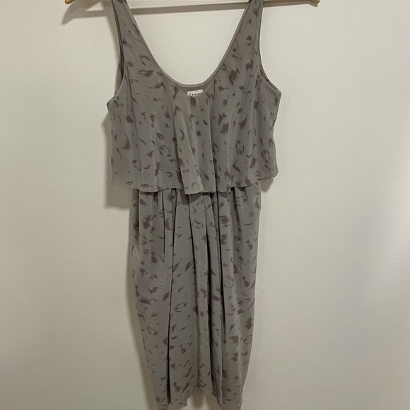 Aritzia Babaton Dress - Picture 1 of 2